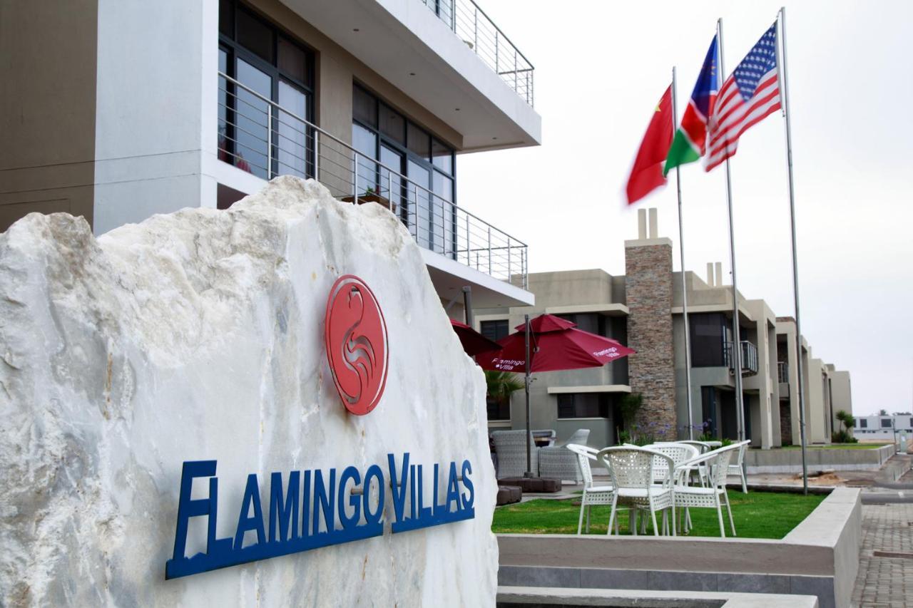 Flamingo Villas Boutique Hotel Уолфиш Бей Екстериор снимка